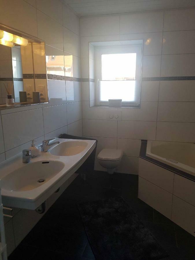 Haeuslinger Ferienwohnung Erlangen Exteriör bild